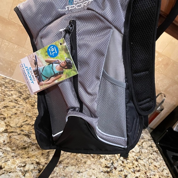 Aduro Sport Hydration Back - Picture 2 of 4